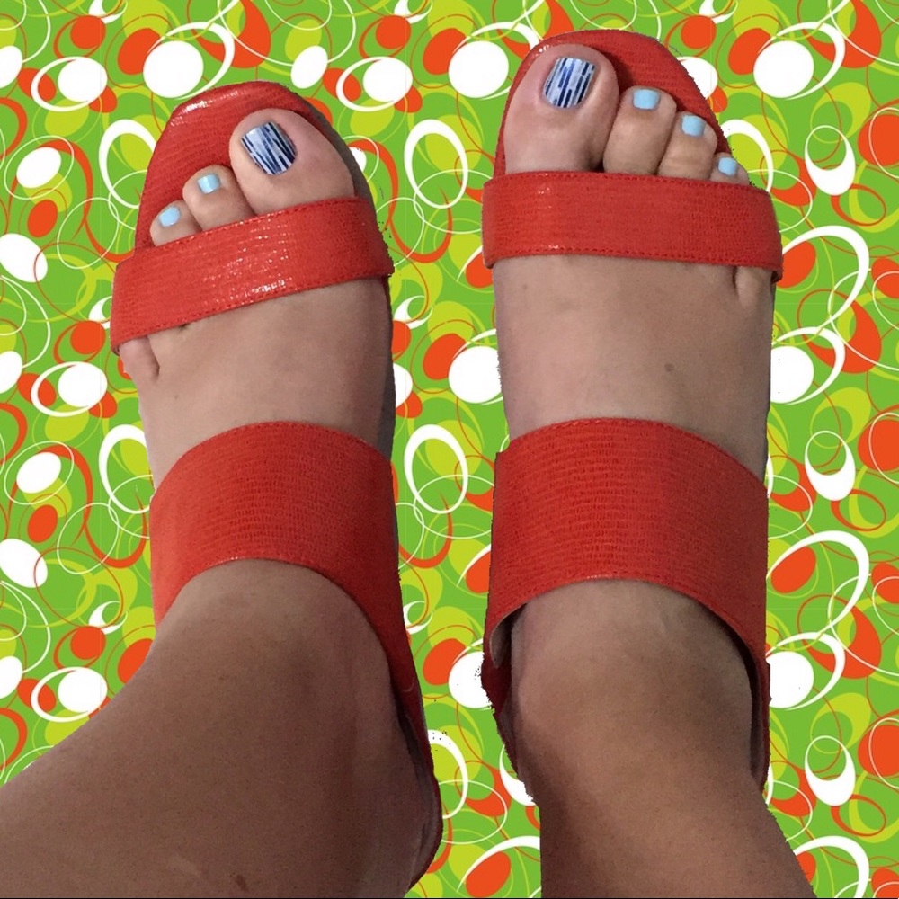 🏵REDUCED!🏵Calvin Klein block heel sandals.